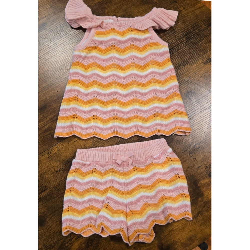 Haute Hippie‎ Kids Pink Orange Chevron Knit Ruffle Top and Shorts Set 3T